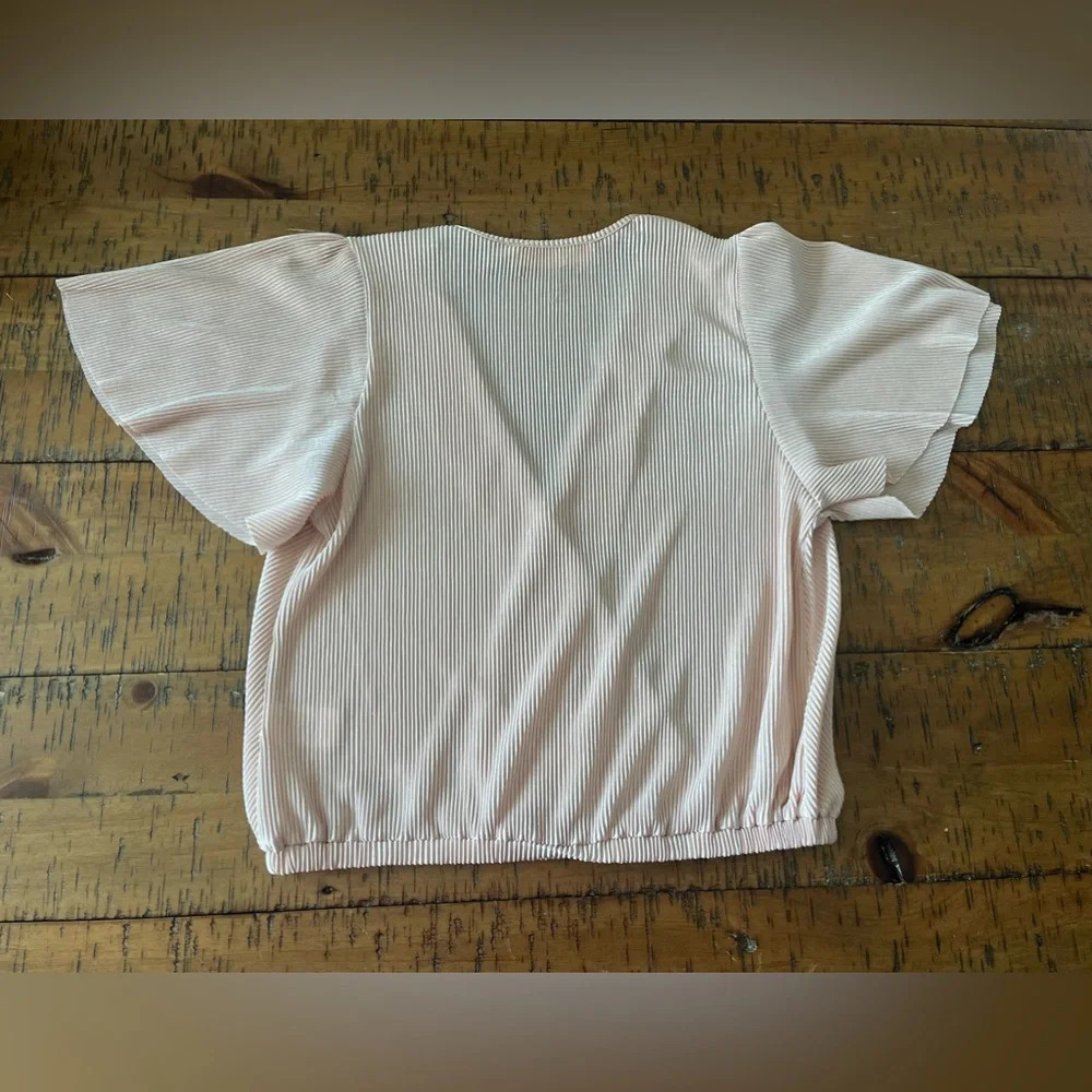ASTR The Label Women's Short Sleeve Plisse Top - Picture 5 of 5